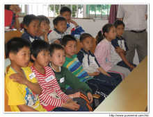 黃礤中心小學: