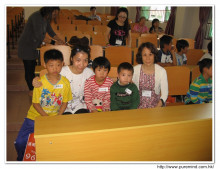 黃礤中心小學:
