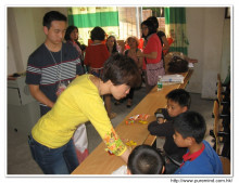 回龍中心小學: