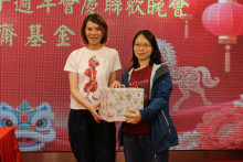 萬眾期待的抽獎環節開始，各幸運兒歡天喜地上台領取獎品